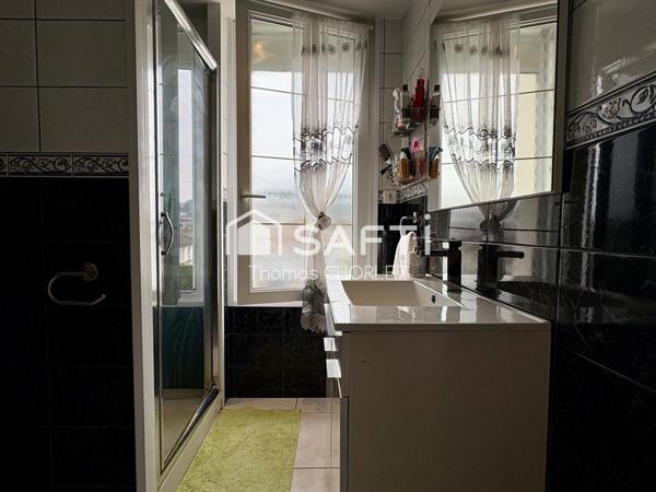 Maison familiale spacieuse et lumineuse