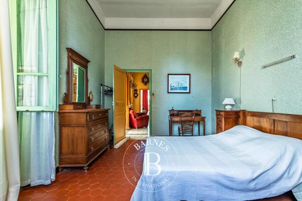 L'Île-Rousse, Villa 10 Chambres -  410 m² à vendre