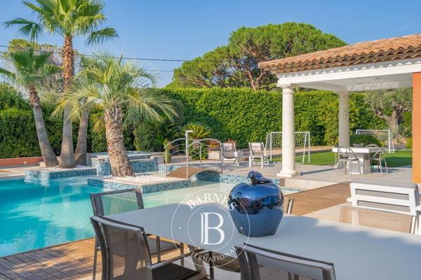 Mougins, Villa 4 Chambres -  211 m² à vendre