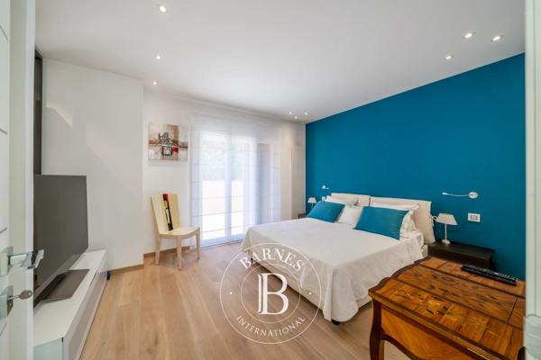 Mougins, Villa 4 Chambres -  211 m² à vendre