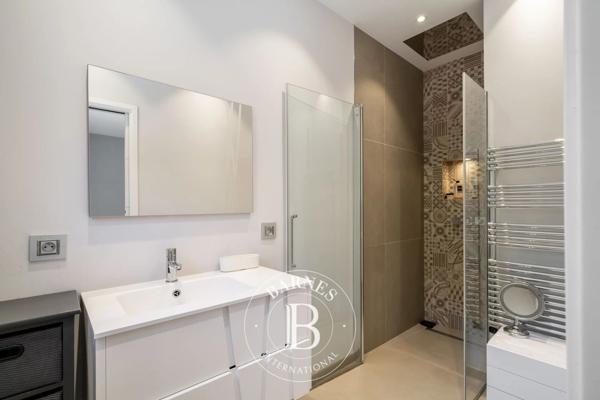 Mougins, Villa 4 Chambres -  211 m² à vendre