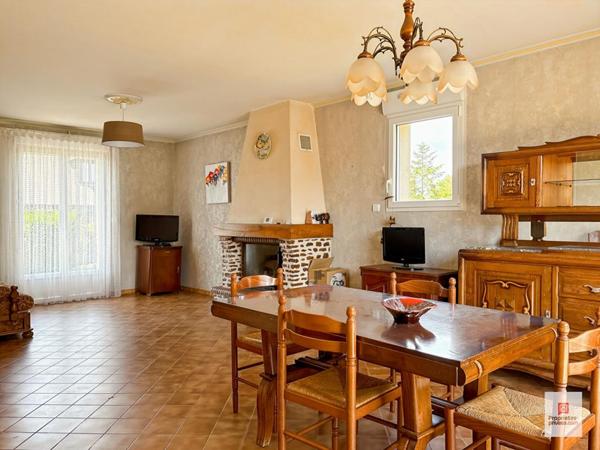 Maison sur sous-sol - Daumeray 5 pièce(s) -104 m2