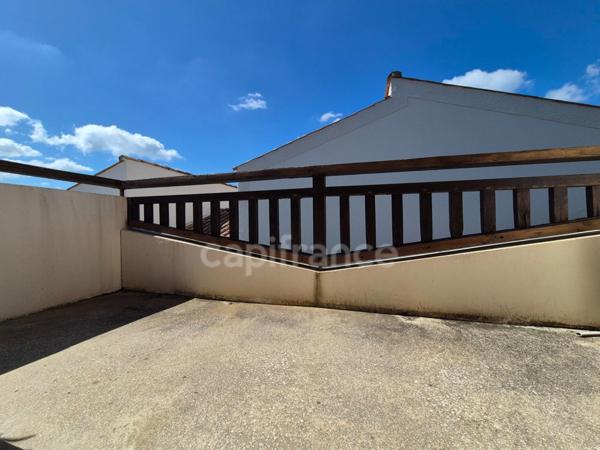 Appartement à vendre 2 pièces SAINT PALAIS SUR MER (17) - Balcon - Parking - Piscine