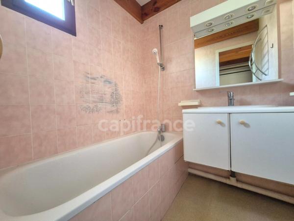 Appartement à vendre 2 pièces SAINT PALAIS SUR MER (17) - Balcon - Parking - Piscine