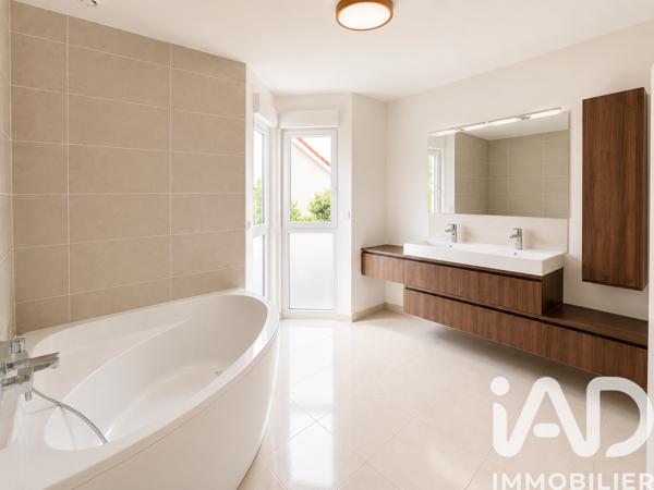 Maison à vendre 6 pièces 153 m² Metz