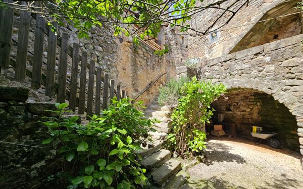 Maison à vendre    5 pièces •  Saint-Paul-le-Jeune