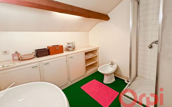 Maison à vendre    4 pièces •  Saint-Amand-Montrond