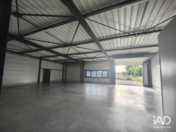 Location local d’activité 358 m² Saône