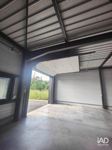 Location local d’activité 358 m² Saône