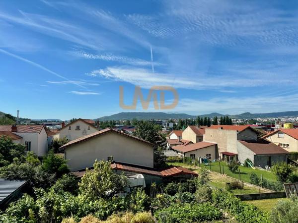 Ensemble de 3 maisons indépendantes avec espace extérieur privatif