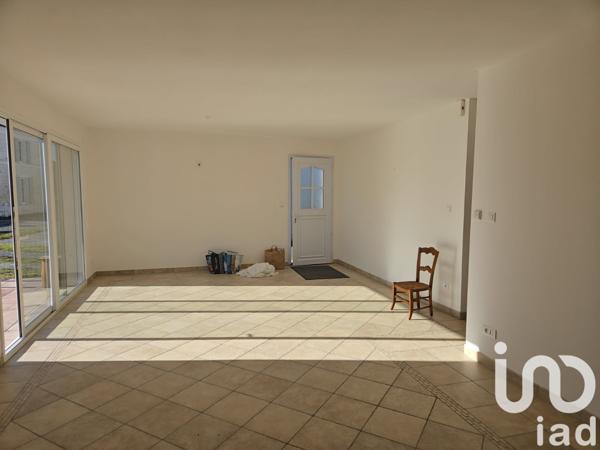 Maison à vendre 5 pièces 103 m² Breuil-Magné