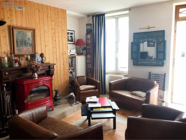 Maison à vendre à Saint-Vaast-la-Hougue dans la Manche (50550), ref : 3340.2024