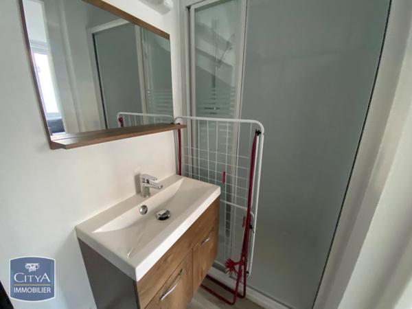 Appartement à louer 1 pièce 27.39m²