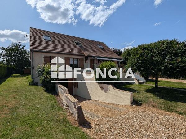 À vendre Maison 5 pièces 124 m² - Bû 28410