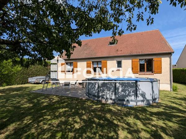À vendre Maison 5 pièces 124 m² - Bû 28410