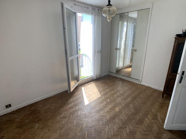 Appartement
                                                                                                                                                                                                                                                                                                                        3 pièce(s)                                                                                                                                                                                                          2 chambre(s)                                                                                                                                                                                                          74.89  m²