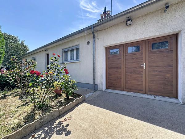 TOURS NORD - MAISON DE PLAIN PIED - 5 PIECES 3 CHAMBRES - JARDIN - CAVE - GARAGE