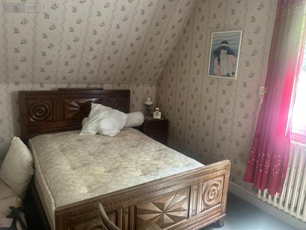 Maison à vendre à Guingamp dans les Côtes-d'Armor (22200), ref : 22064-1249