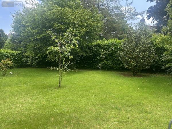 Maison à vendre à Guingamp dans les Côtes-d'Armor (22200), ref : 22064-1249