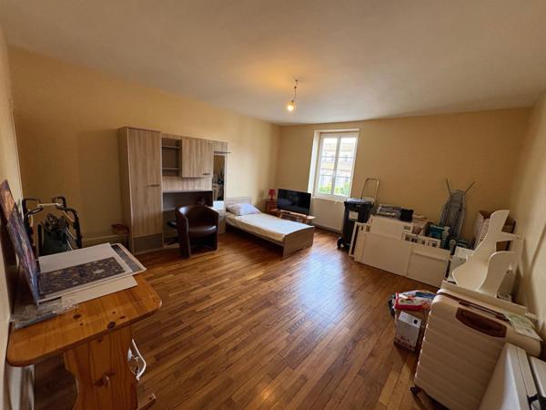 Maison à PALINGES, 71430 - 3 pièces 87m²