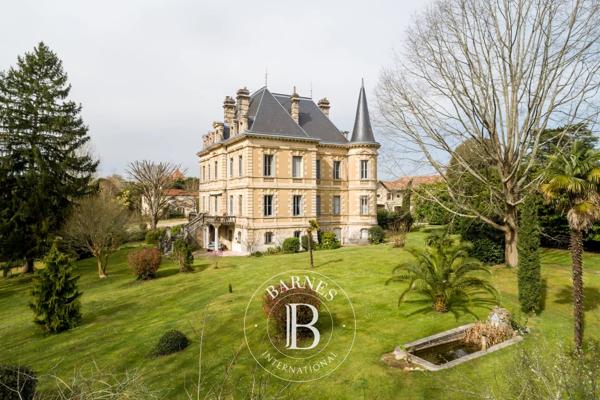 Peyrehorade, Château 14 Chambres -  800 m² à vendre