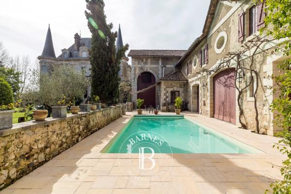 Peyrehorade, Château 14 Chambres -  800 m² à vendre