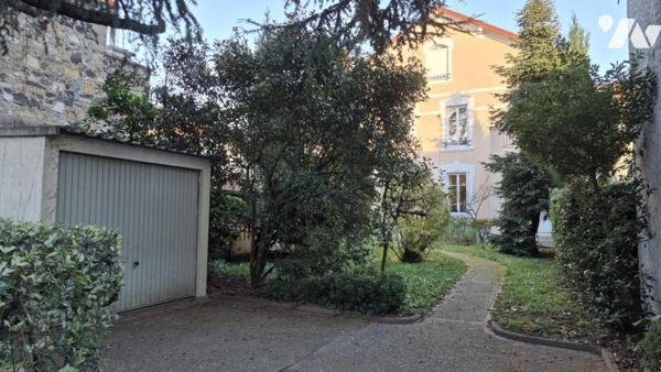 Quartier résidentiel Maison de Ville 112m² avec Jardin, Garage 