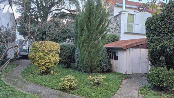 Quartier résidentiel Maison de Ville 112m² avec Jardin, Garage 