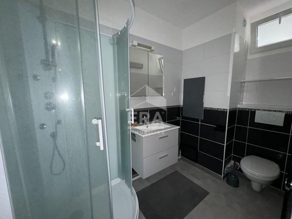 LOCATION STUDIO MEUBLE 27M² SAINNT JEAN DE BRAYE