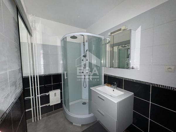 LOCATION STUDIO MEUBLE 27M² SAINNT JEAN DE BRAYE