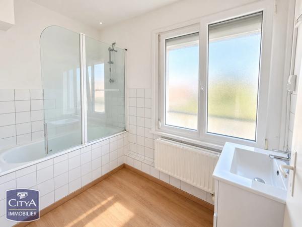 Maison à vendre 4 pièces 79m² Cambrai (59400)