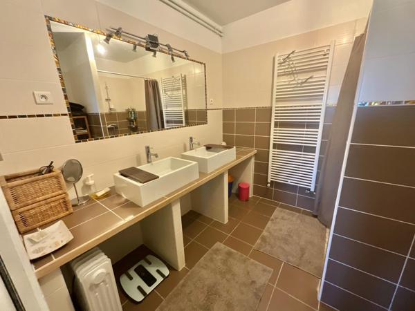 Propriété sur 2,5 hectares