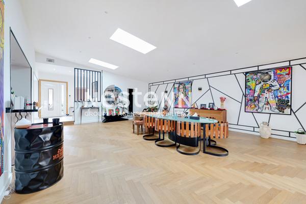 Chatou - Maison / Loft - Très belle rénovation - 4 chambres - Terrasse - Volume - Charme - Lumineux