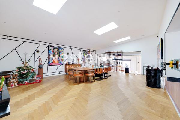 Chatou - Maison / Loft - Très belle rénovation - 4 chambres - Terrasse - Volume - Charme - Lumineux