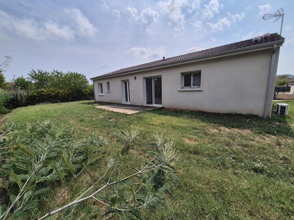 Maison individuelle de plain-pied – 5 pièces – 4 chambres – 105 m²