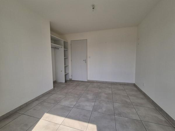 Maison individuelle de plain-pied – 5 pièces – 4 chambres – 105 m²