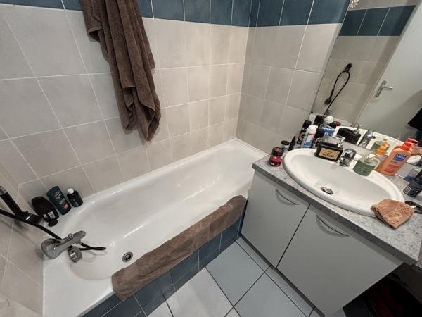 T2 THYEZ + DEUX PLACES DE PARKING