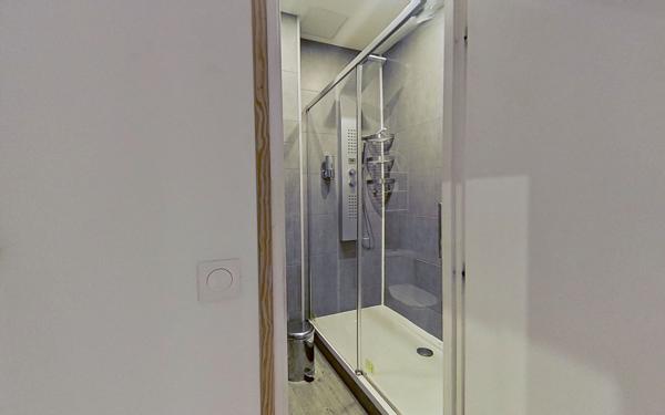 Appartement à vendre    2 pièces • 24,16 m2 Lyon 9