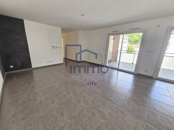 Appartement 3 pièces                                        - 38300 Bourgoin-Jallieu Réf : 21613