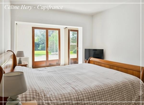 Propriété à vendre 8 pièces HERMERAY (78)