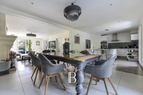 Marcoussis, Maison 4 Chambres -  240 m² à vendre