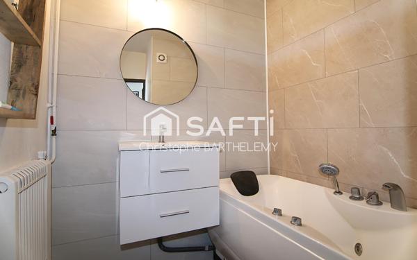 Appartement T3 Saint Pierre-les-Elbeuf. 4ème et dernier étage avec ascenseur