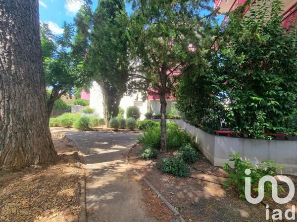 Appartement à vendre 2 pièces 45 m² Nîmes-Saint-Césaire