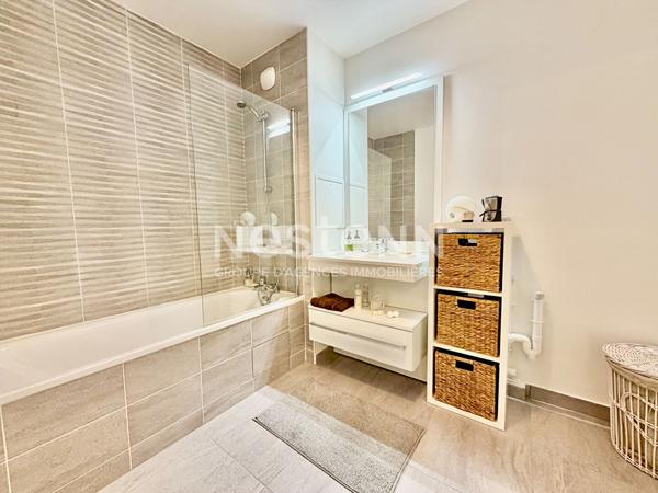 Appartement Maisons Alfort 3 pièce(s) 58.80 m2 avec balcon parking et cave