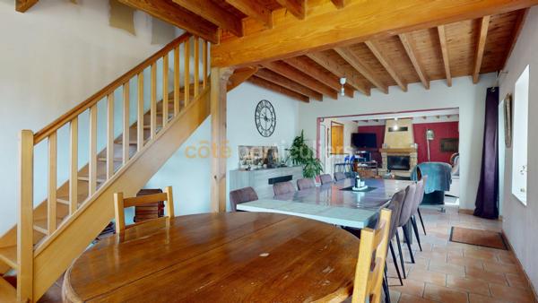 Vente
                Maison115 m² - 6 Pièces -
                    CONDE SUR VIRE (50890)