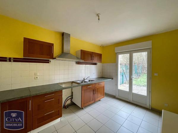 Maison à louer 5 pièces 100.66m² Étampes-sur-Marne (02400)
