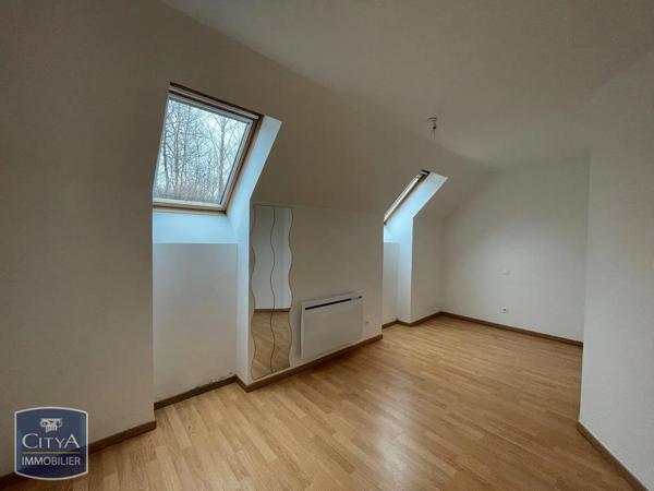 Maison à louer 5 pièces 100.66m² Étampes-sur-Marne (02400)