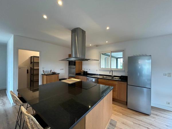 Maison à louer    4 pièces • 134 m2    Aire-sur-l'Adour