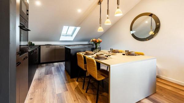 RARE -Appartement d'exception au dernier étage avec terrasse privative
