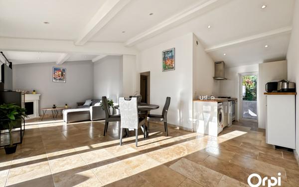 Maison à vendre    3 pièces • 61,60 m2 Grimaud